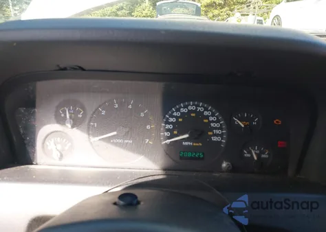 2004 Jeep Grand Cherokee Laredo из США, поврежденный, VIN 1J4GW48S94C319695